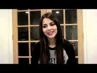 Victoria Justice Q&A for 400,000 followers!